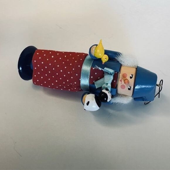 Hallmark Keepsake Ornaments 1992 Frieda The Animals' Friend Nutcracker VTG - Picture 9 of 16